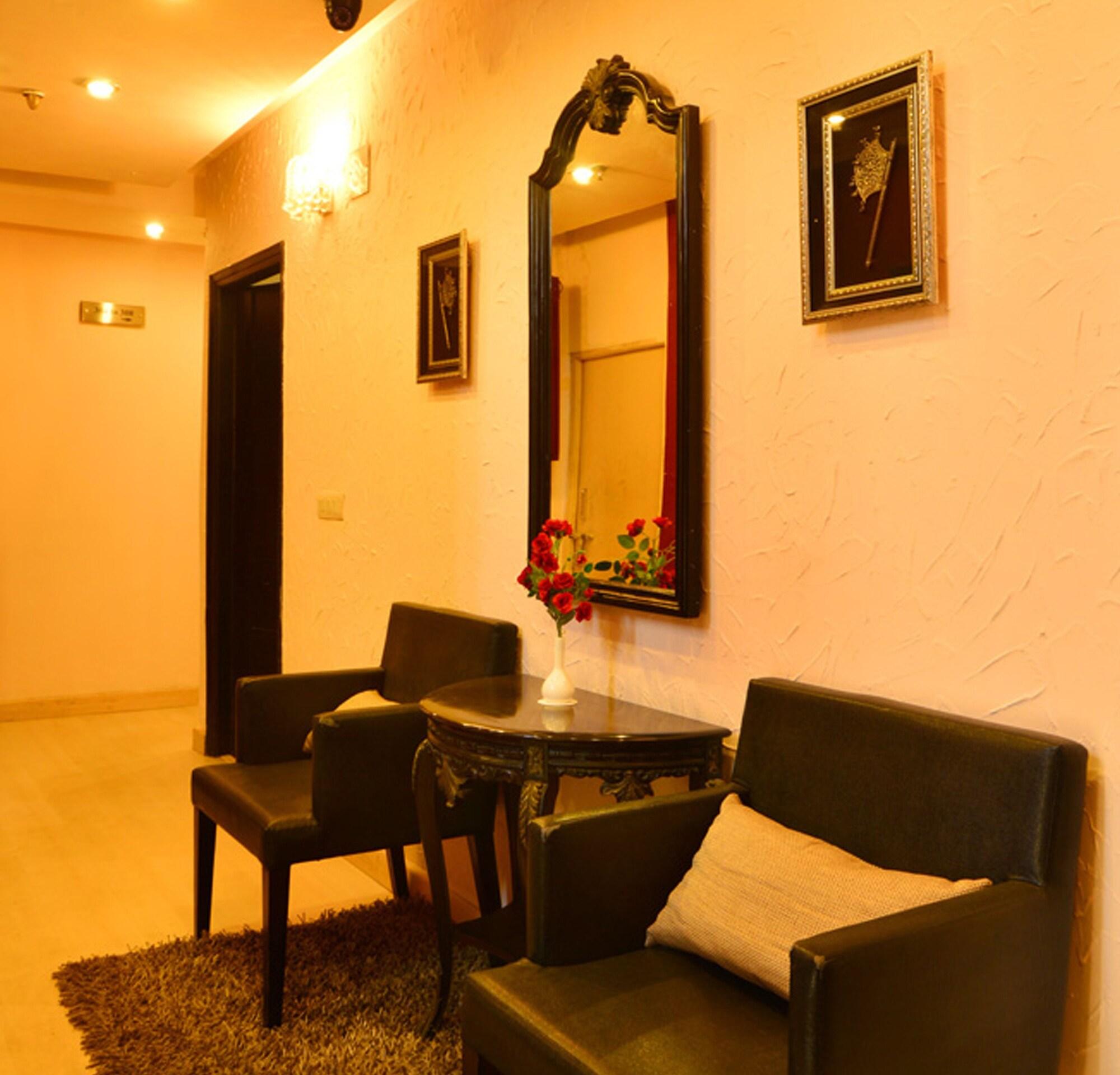 Hotel Shanti Palace West Patel Nagar Yeni Delhi Dış mekan fotoğraf